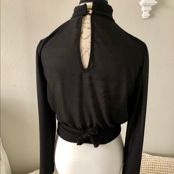 Fashion nova black blouse! NWOT - Picture 5 of 8